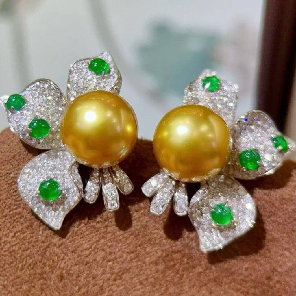 23 natural pearls and cultured pearls